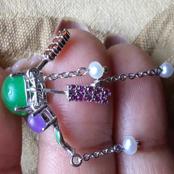 925 Genuine Green and Purple Jade, Garnets, Amethysts, Pearls and enamel. - Picture 10 of 11